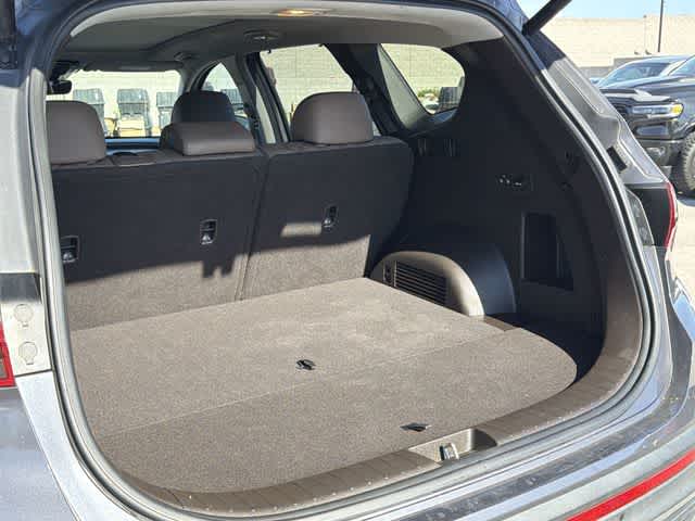 Thumbnail: 2022 Hyundai Santa Fe - 27