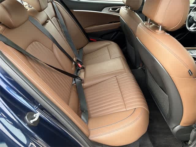 Thumbnail: 2021 Genesis G70 - 18