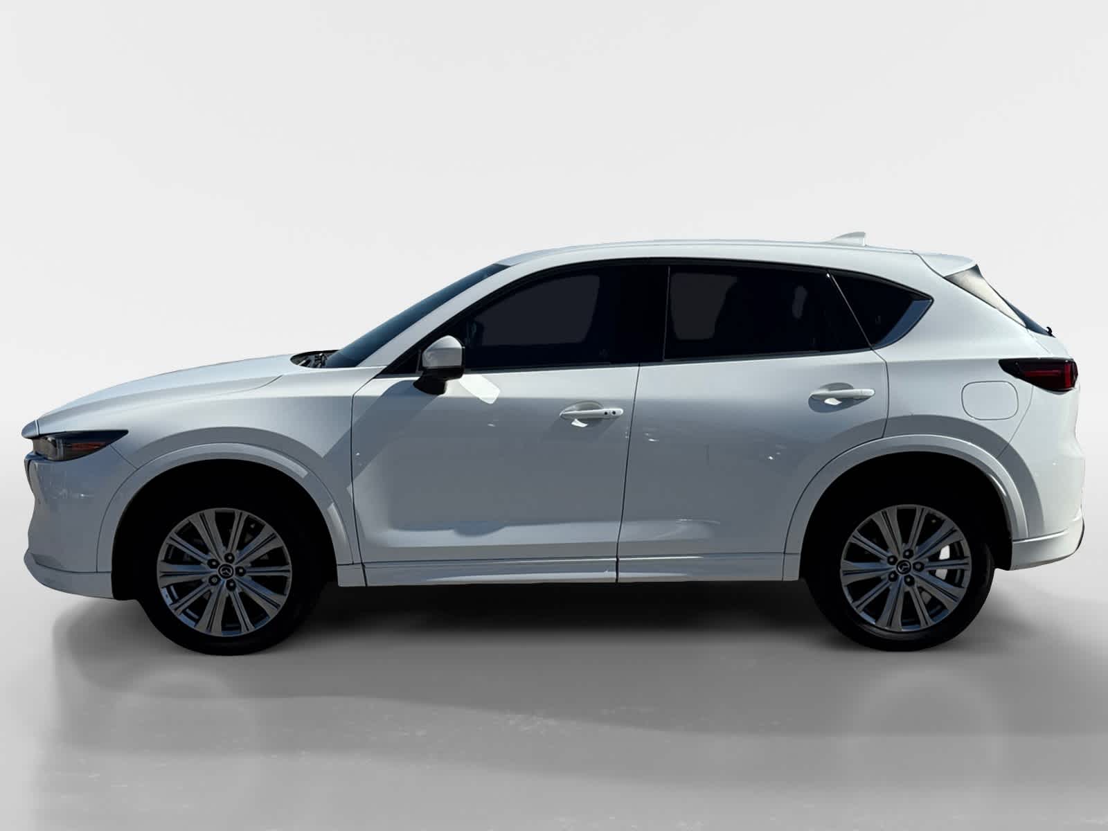 Thumbnail: 2022 Mazda CX-5 - 2