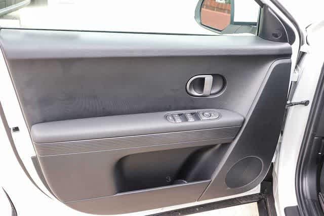 Thumbnail: 2026 Hyundai Ioniq 5 - 22