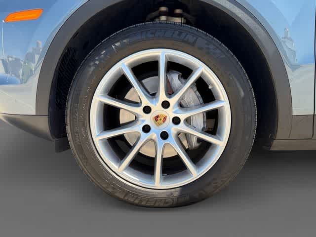 Thumbnail: 2019 Porsche Cayenne - 9