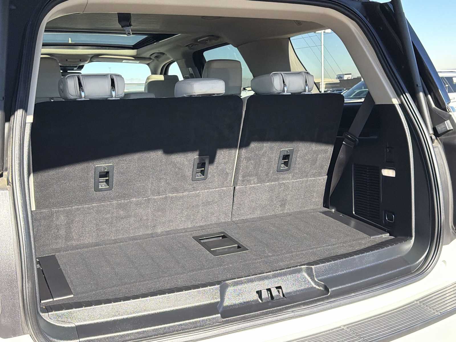 Thumbnail: 2021 Ford Expedition - 17