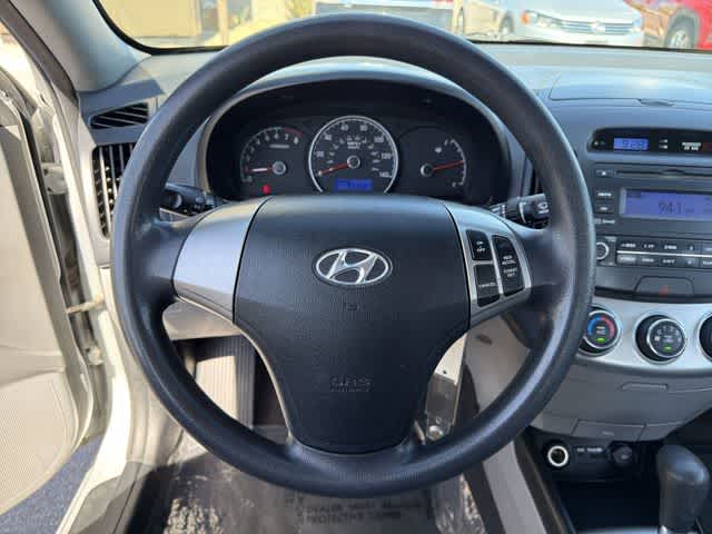 Thumbnail: 2010 Hyundai Elantra - 20