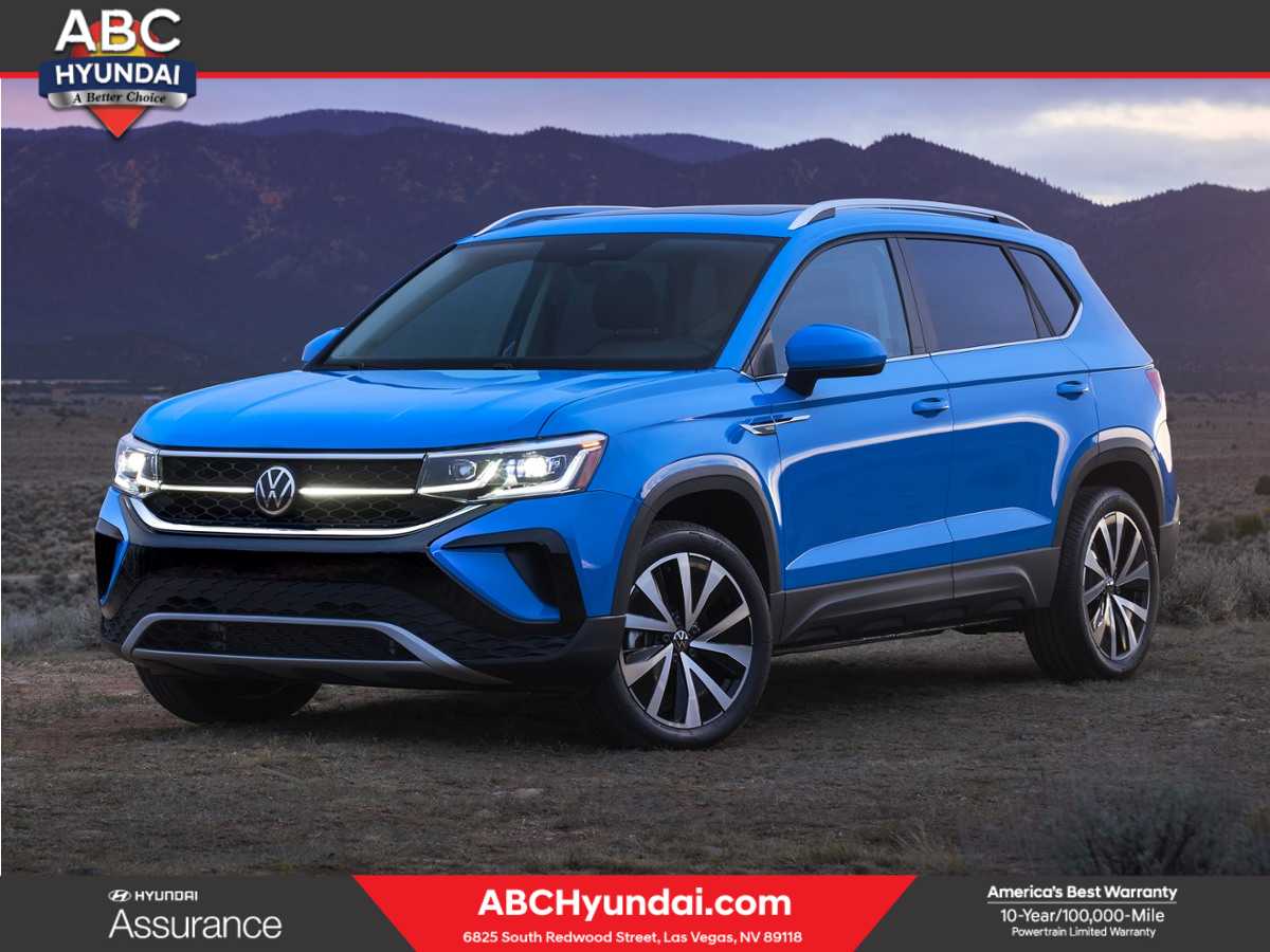 2024 Volkswagen Taos's photo