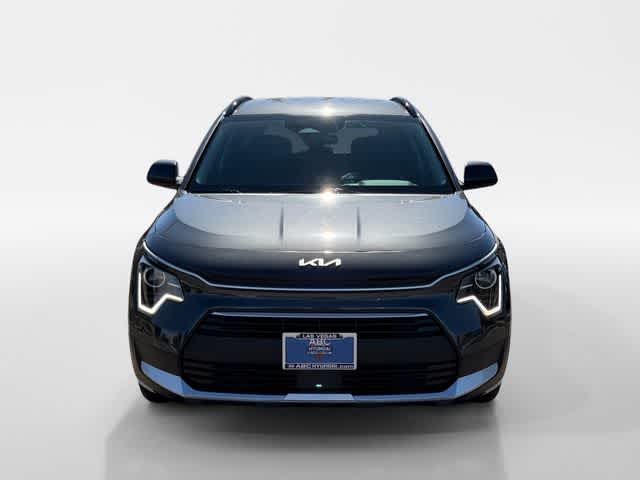 Thumbnail: 2023 Kia Niro - 9
