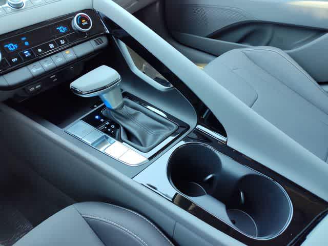 Thumbnail: 2026 Hyundai Elantra - 25