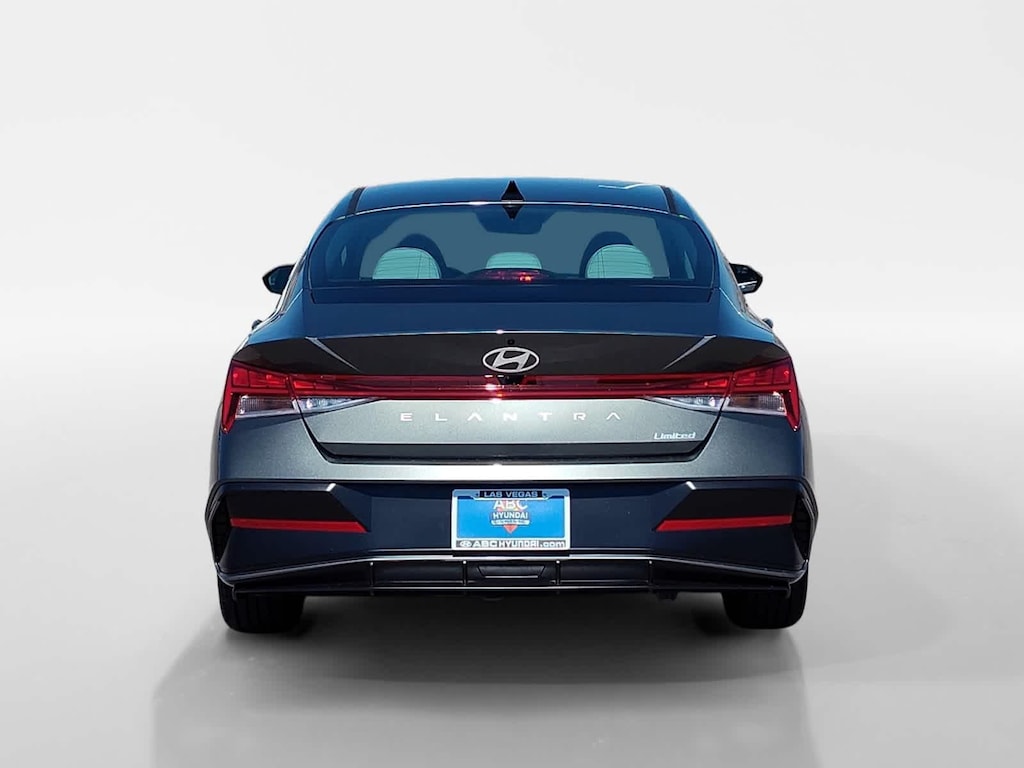 New 2025 Hyundai Elantra Limited Sedan