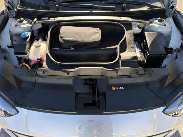 Thumbnail: 2025 Hyundai Ioniq 6 - 17