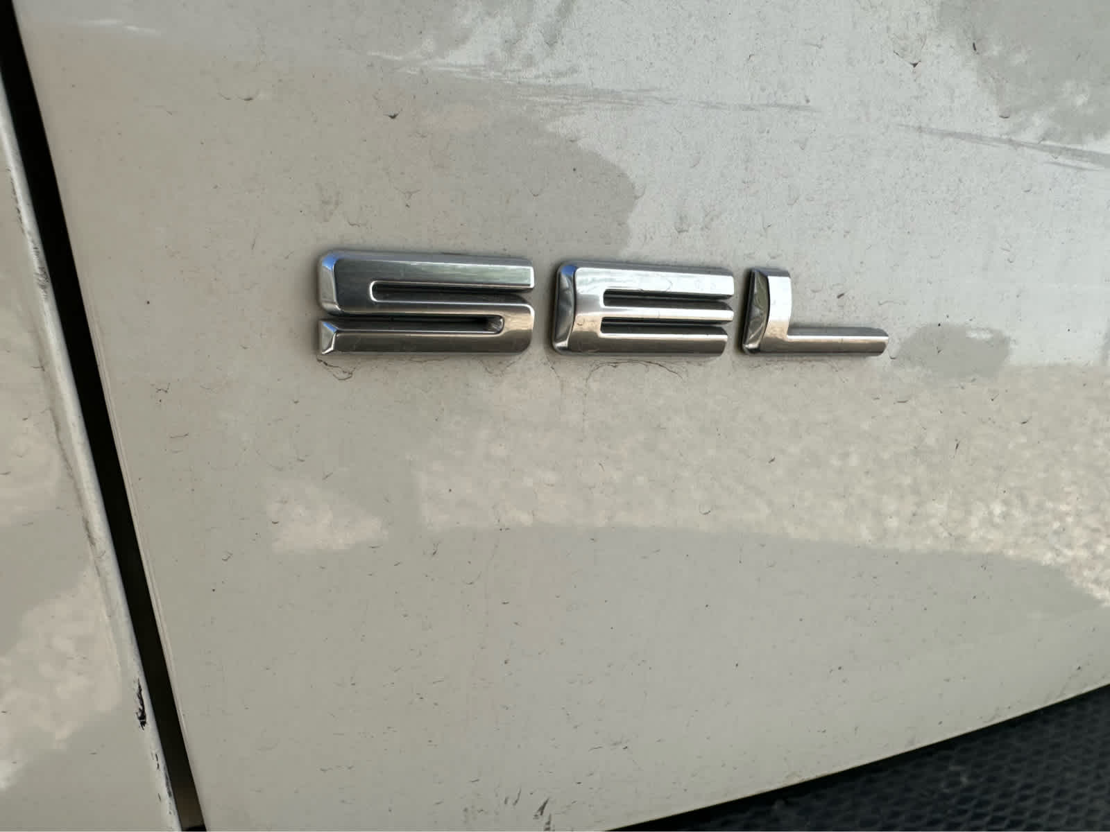 Thumbnail: 2020 Ford Escape - 16