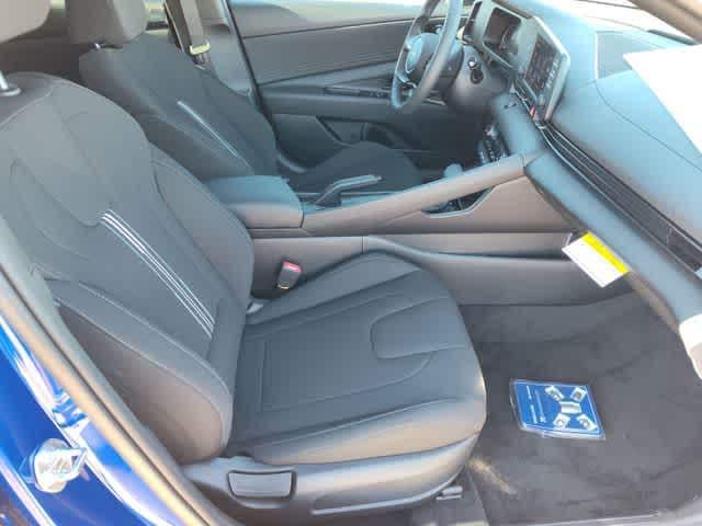 Thumbnail: 2026 Hyundai Elantra - 18