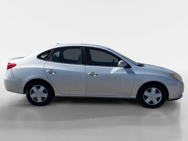 Thumbnail: 2010 Hyundai Elantra - 6
