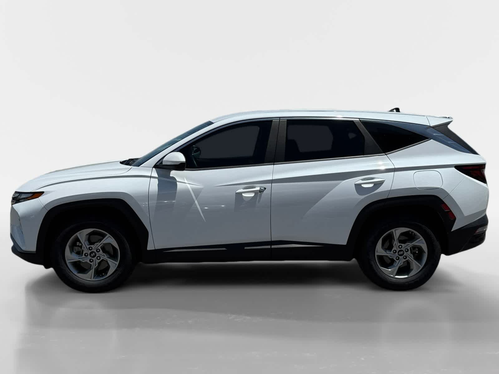 Thumbnail: 2022 Hyundai Tucson - 3