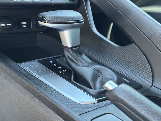 Thumbnail: 2024 Hyundai Elantra - 24