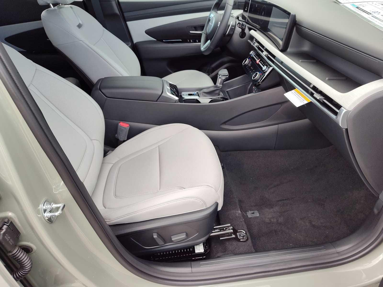 Thumbnail: 2026 Hyundai Santa Cruz - 19