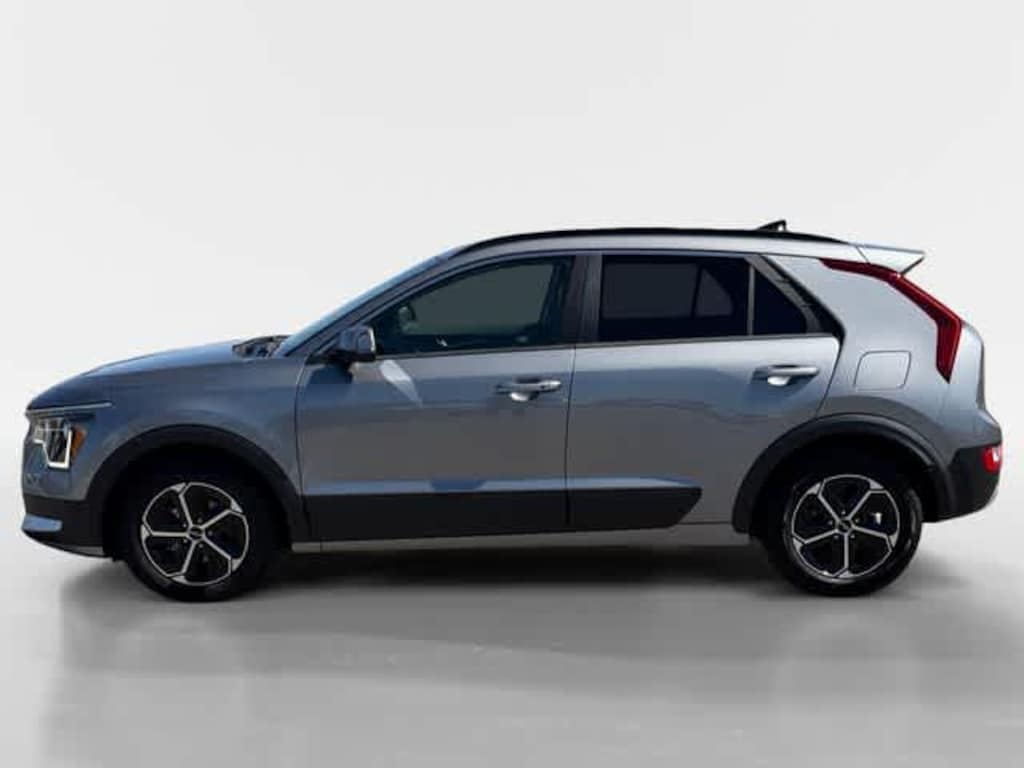 Used 2024 Kia Niro EX SUV