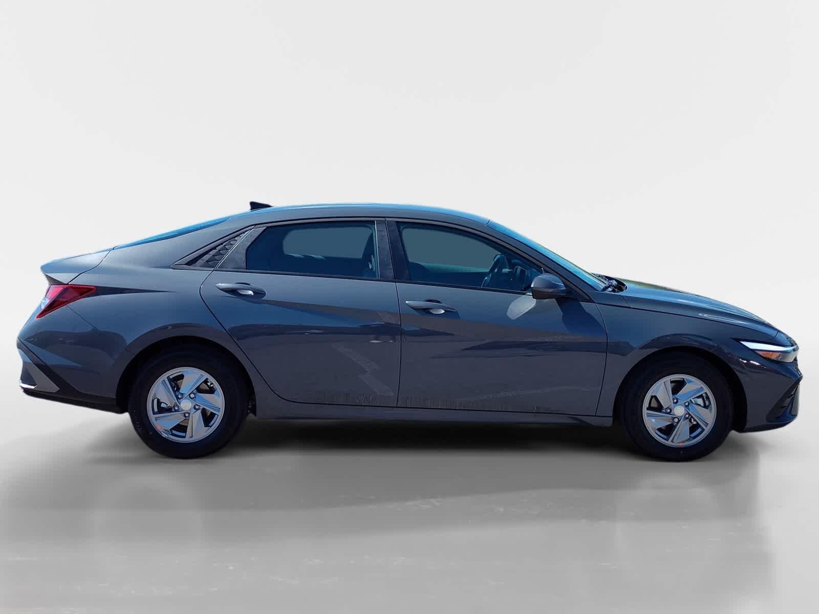 Thumbnail: 2025 Hyundai Elantra - 6