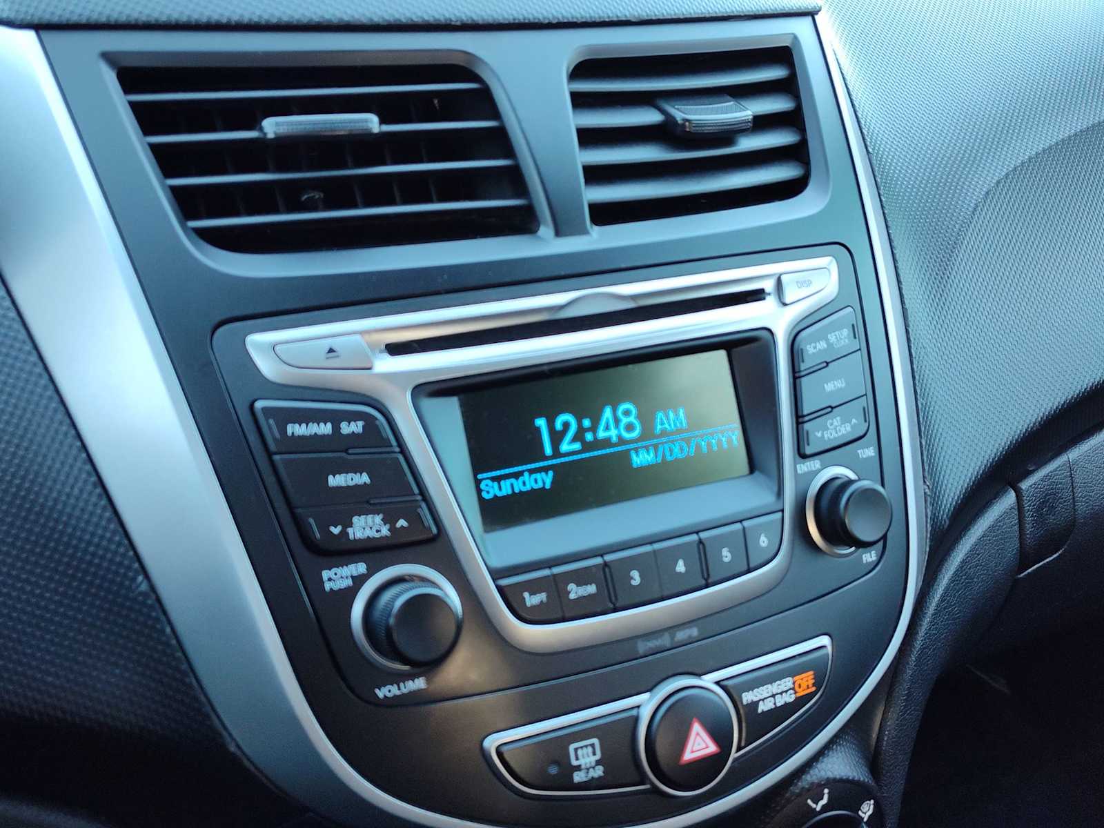 Thumbnail: 2017 Hyundai Accent - 21