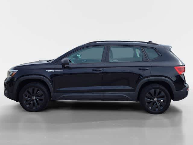 Thumbnail: 2022 Volkswagen Taos - 2