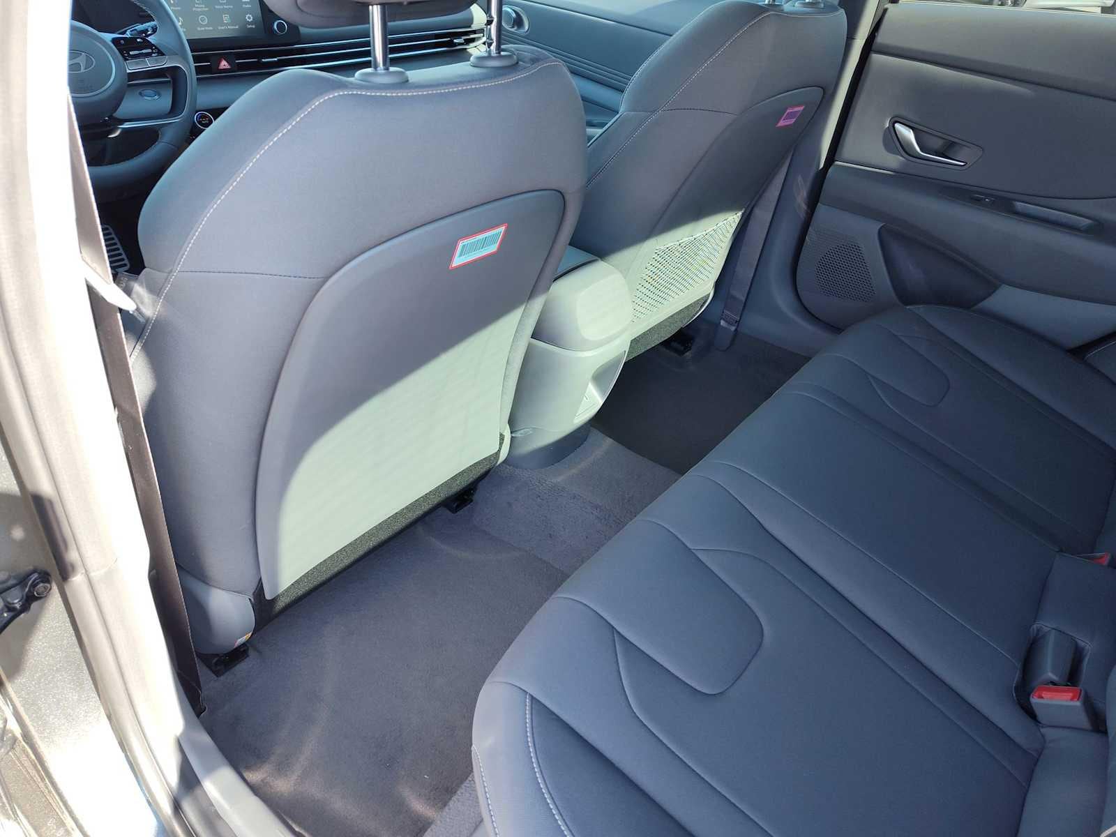 Thumbnail: 2026 Hyundai Elantra - 15