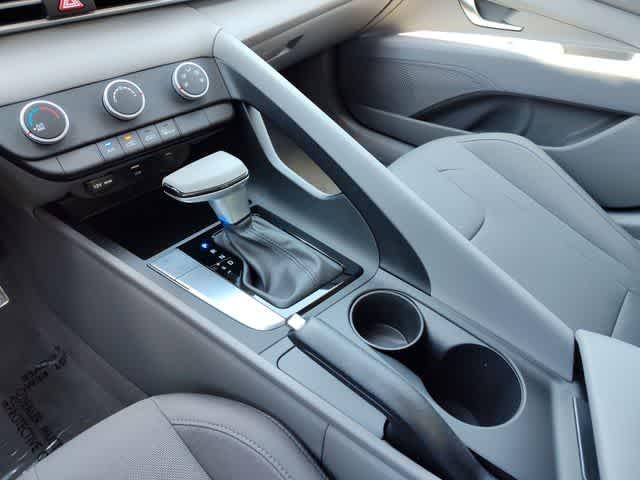 Thumbnail: 2026 Hyundai Elantra - 24