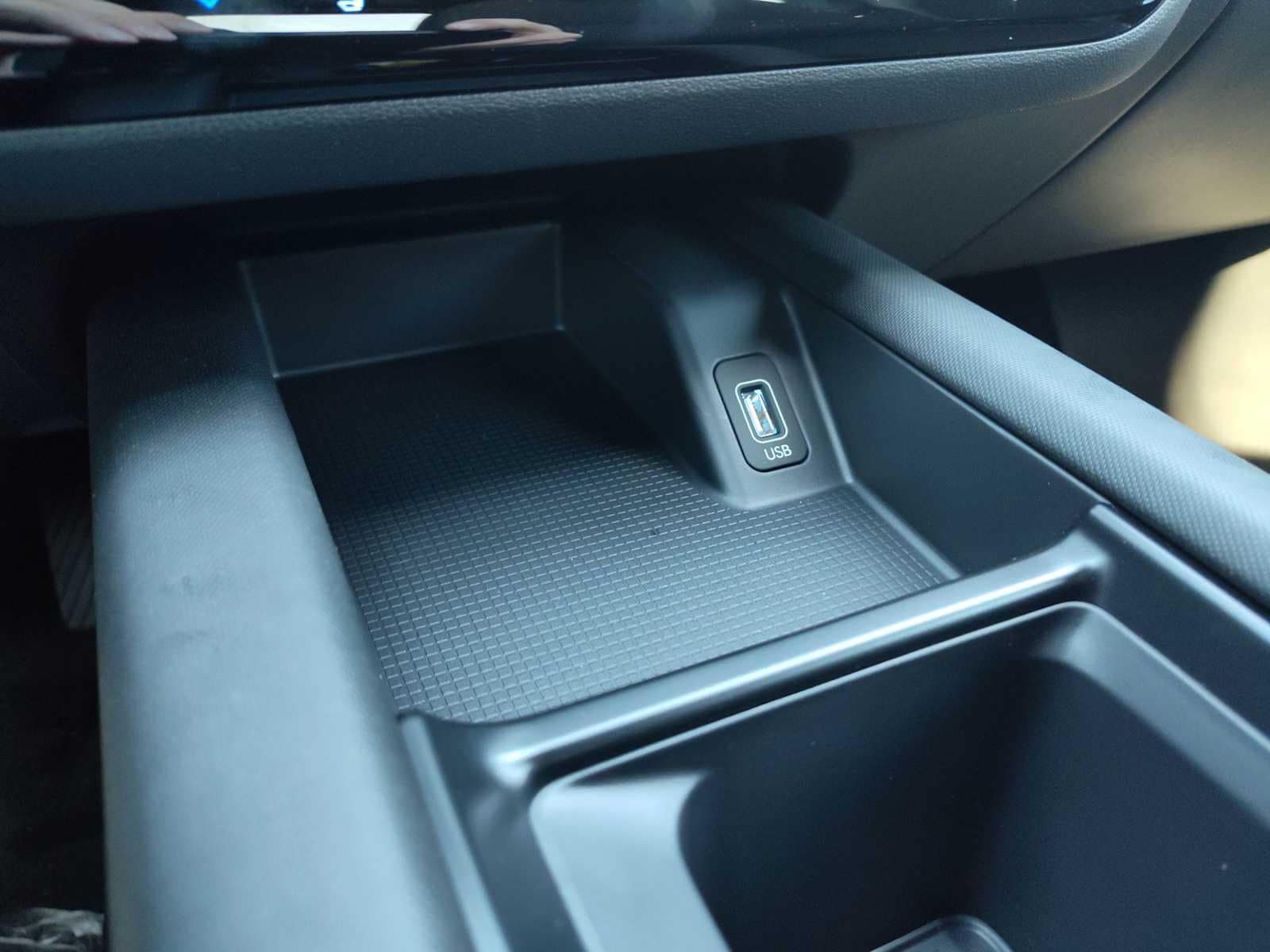 Thumbnail: 2025 Hyundai Ioniq 6 - 23