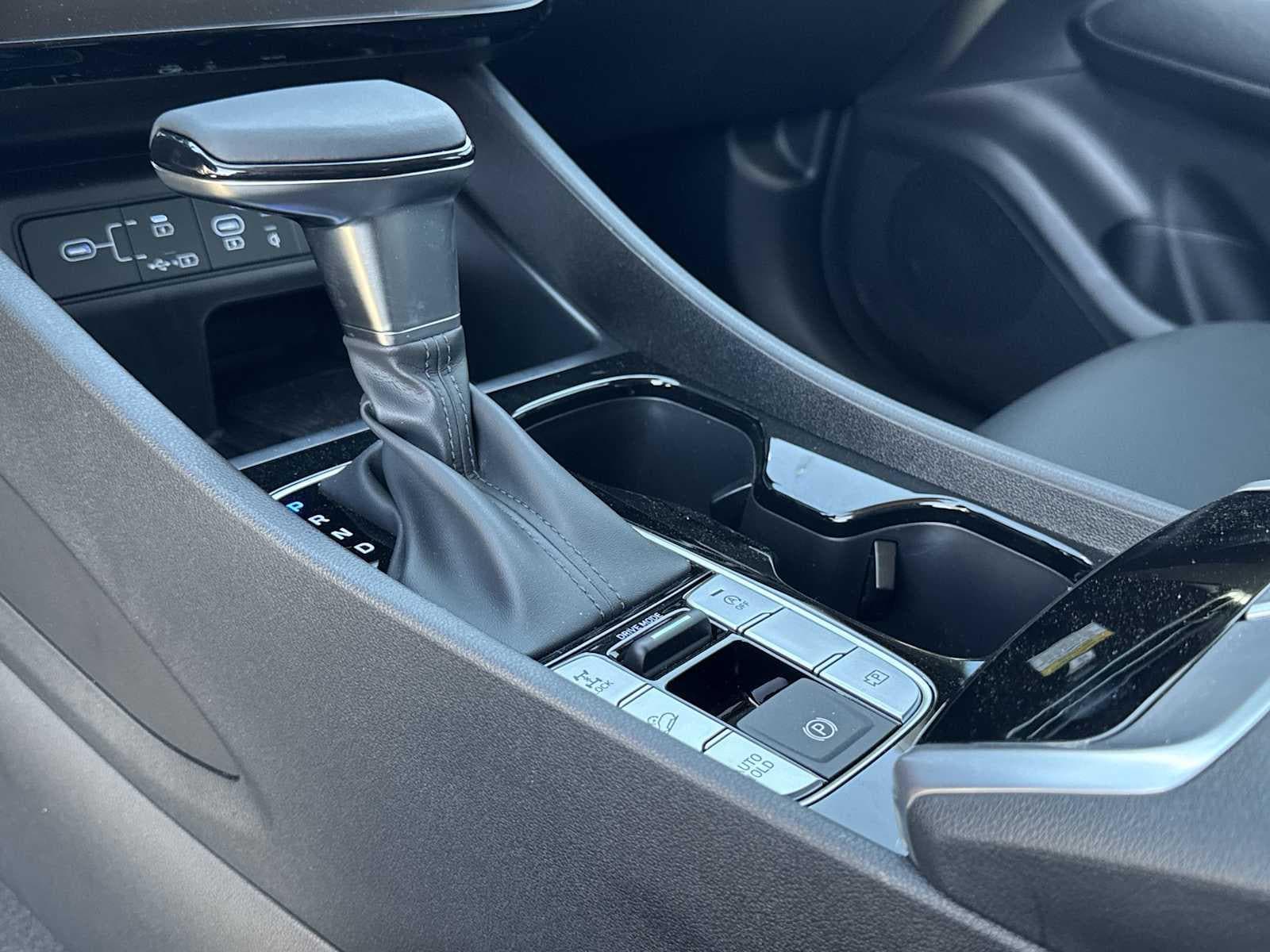 Thumbnail: 2025 Hyundai Tucson - 25