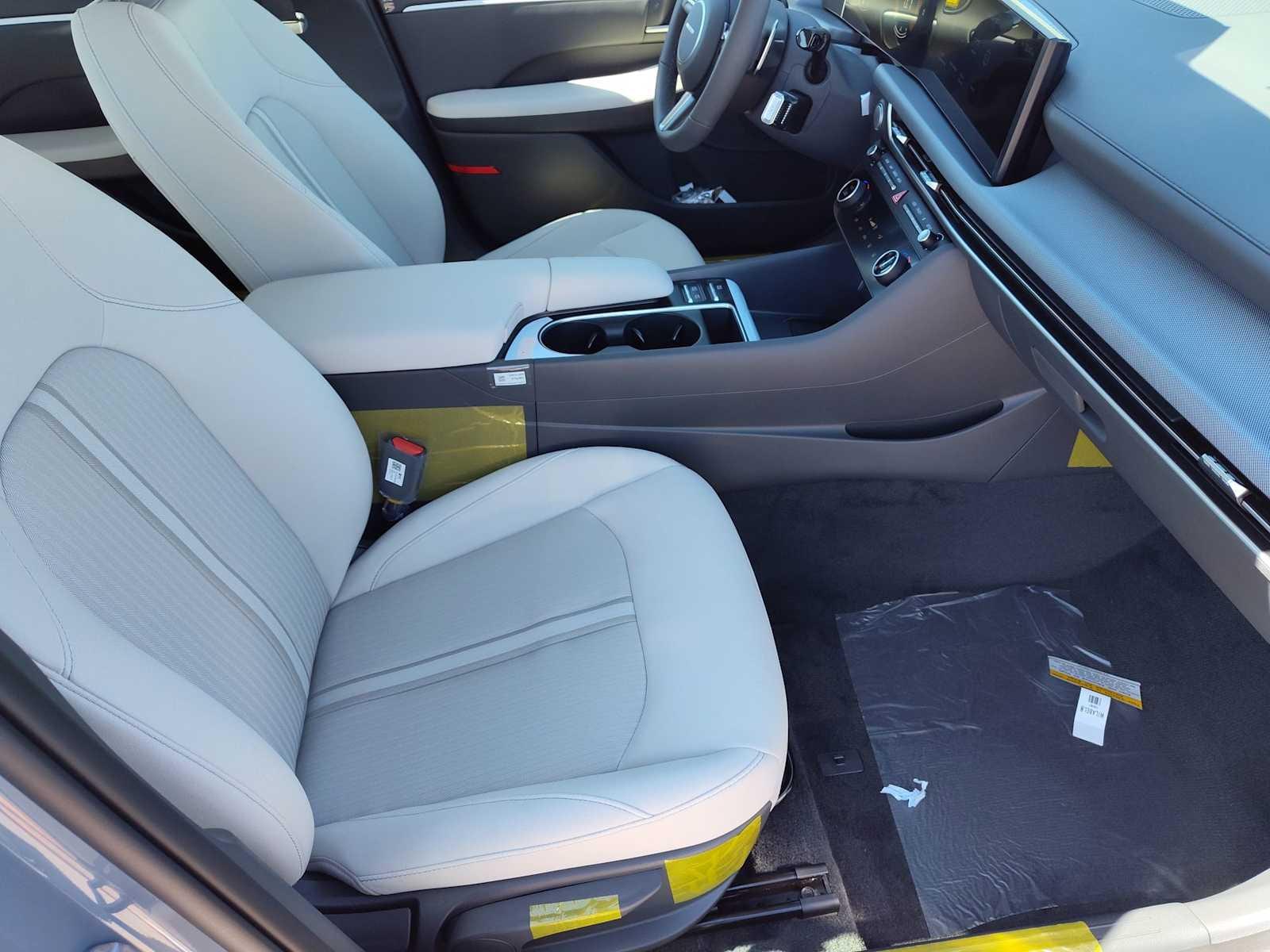 Thumbnail: 2026 Hyundai Sonata - 18