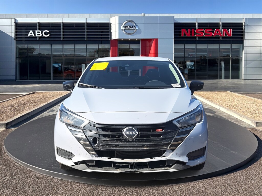 Used 2023 Nissan Versa 1.6 SR Sedan