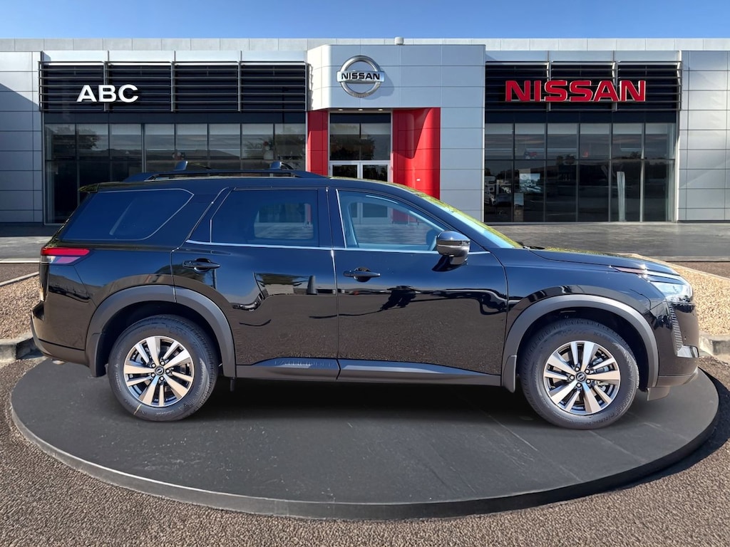 New 2026 Nissan Pathfinder SL SUV