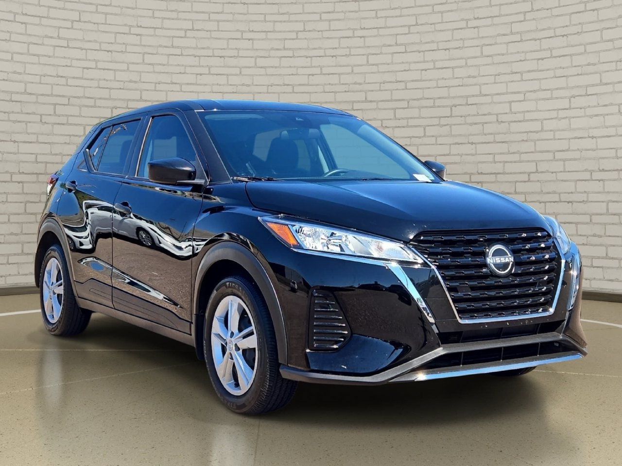 Certified 2025 Nissan Kicks Play S SUV