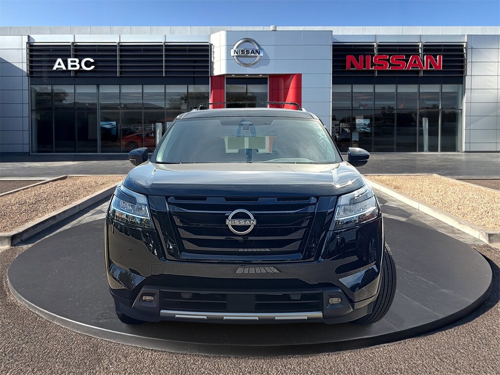 Used 2023 Nissan