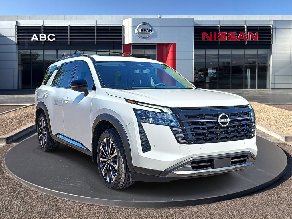New 2026 Nissan Pathfinder Platinum SUV