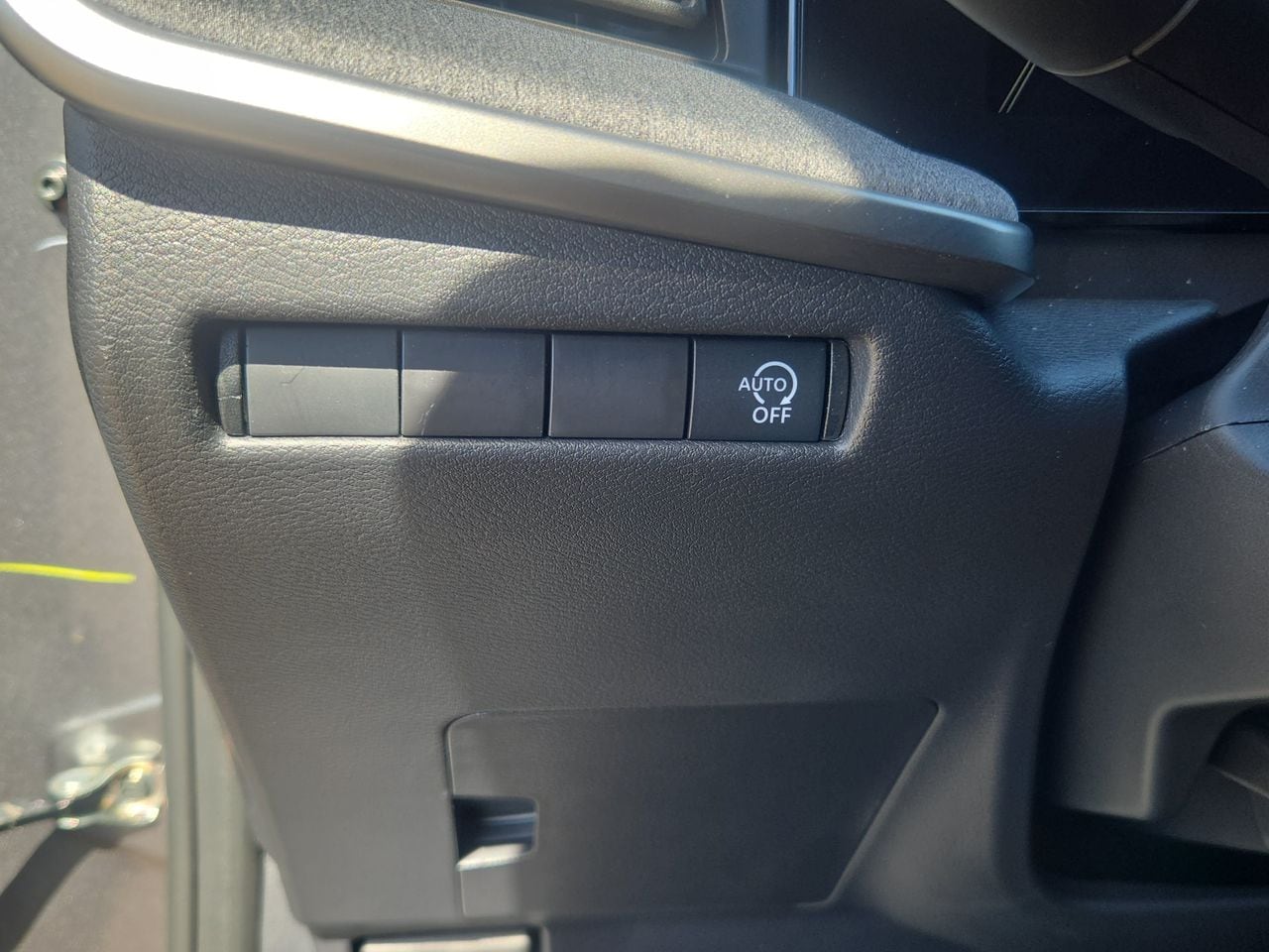 2026 Nissan KICKS SV - Photo 24