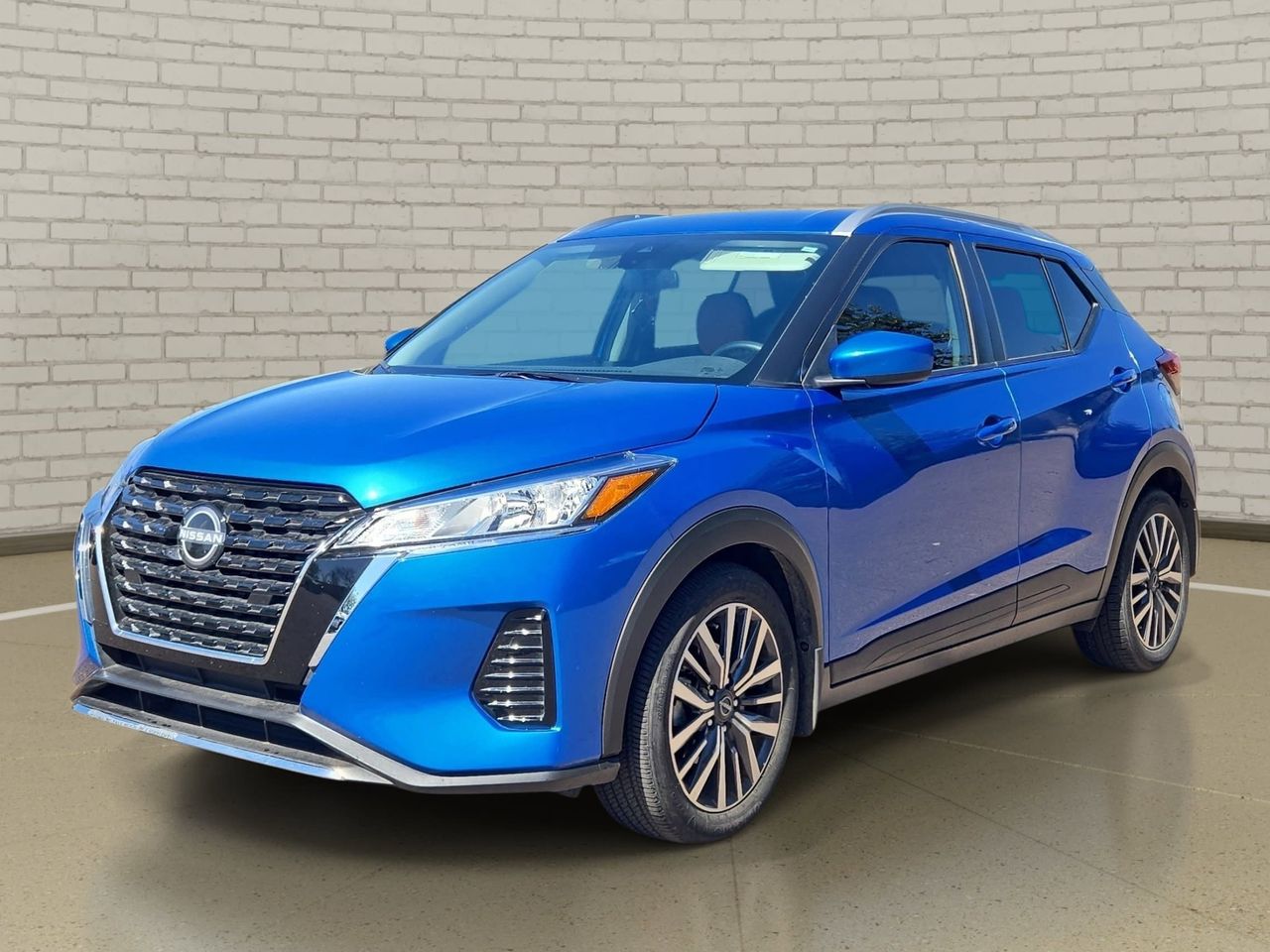2023 Nissan Kicks 1.6 SV's photo