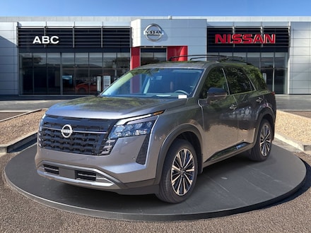 2026 Nissan Pathfinder Platinum SUV