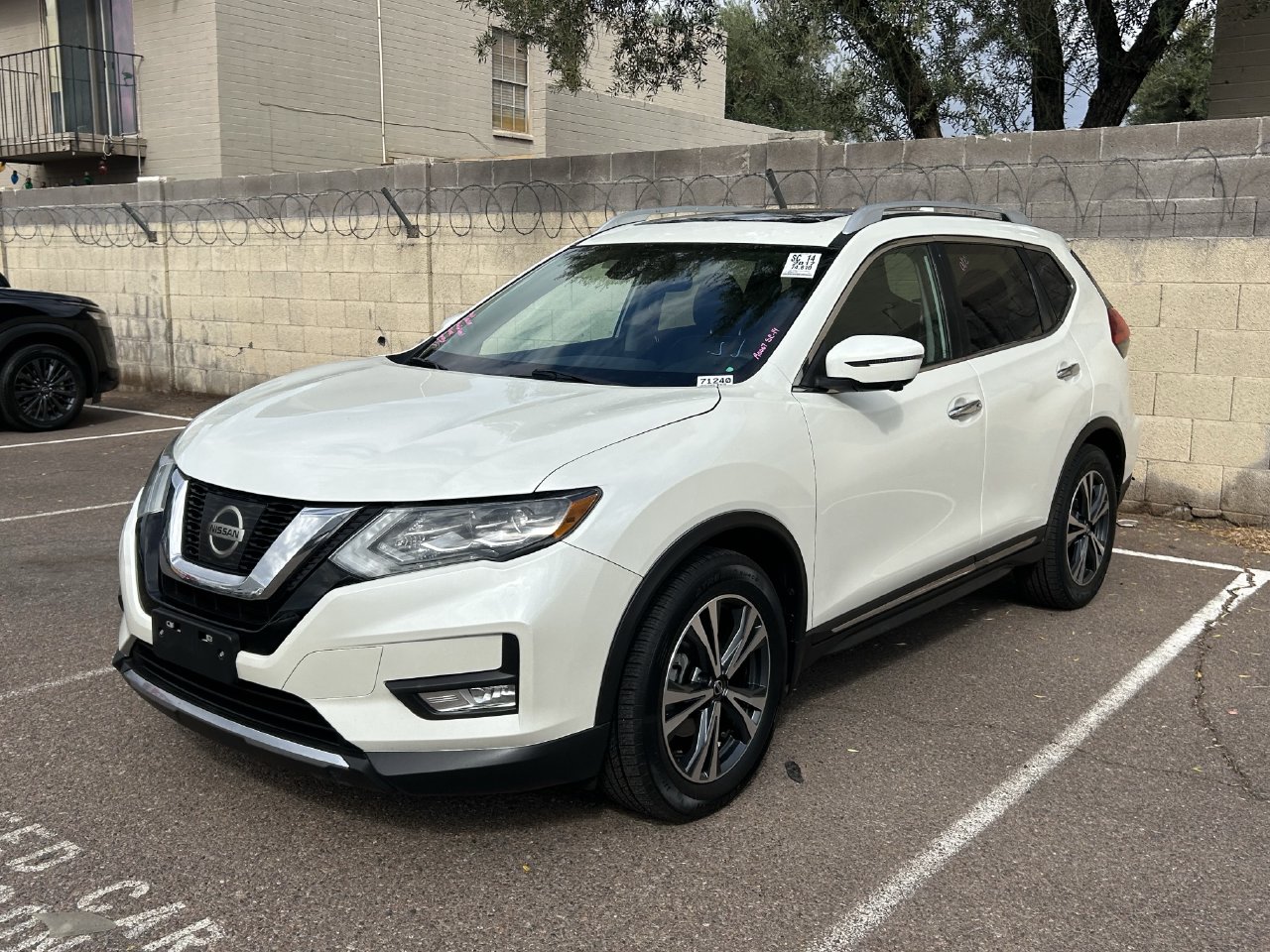 Used 2017 Nissan Rogue SL SUV