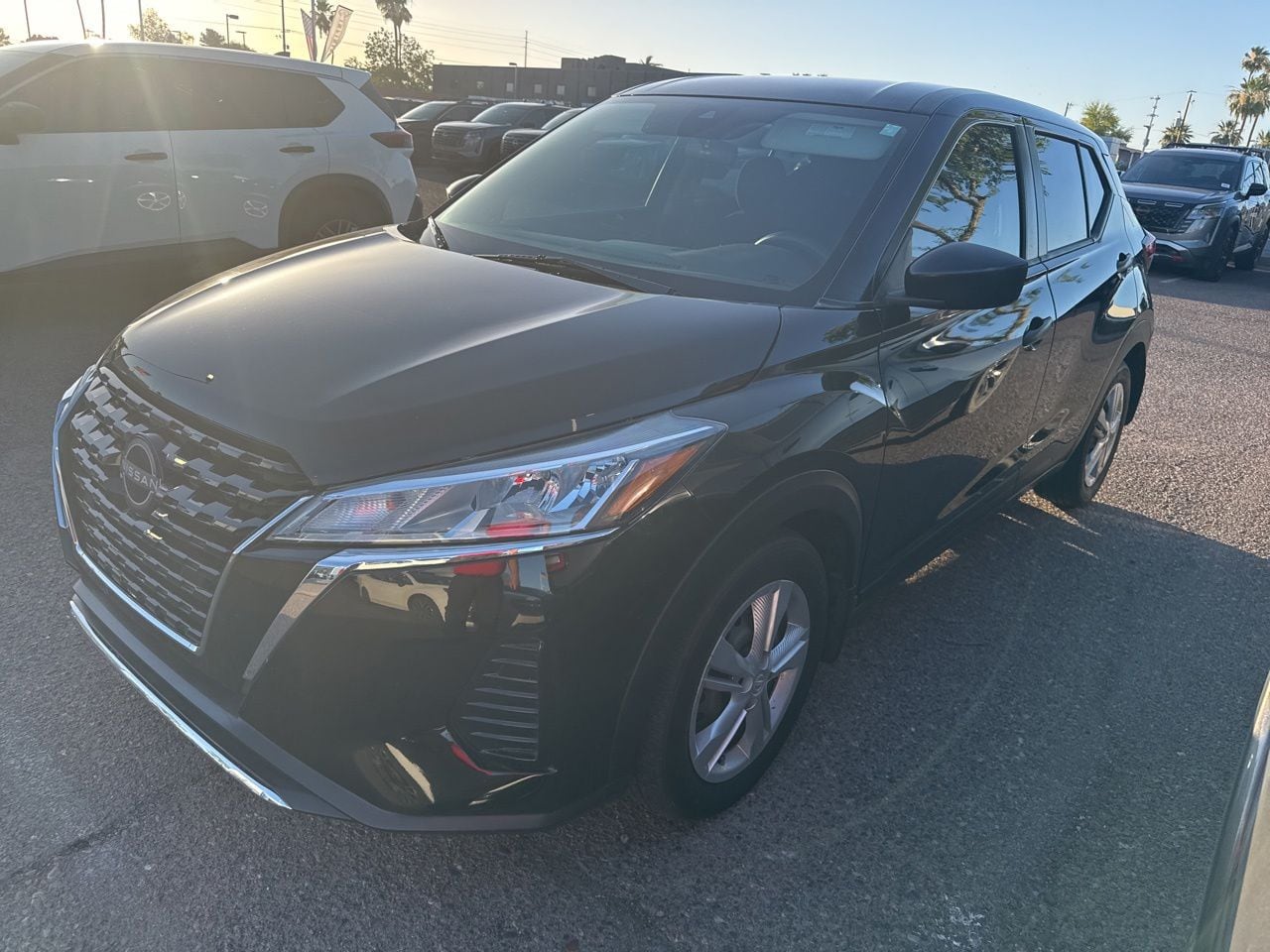 2024 Nissan Kicks 1.6 S's photo