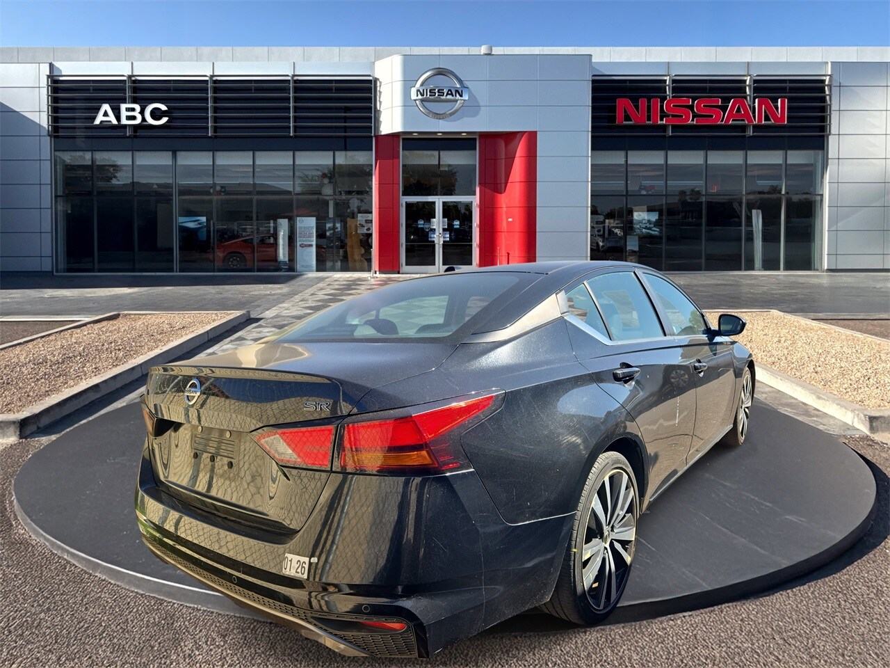 2021 Nissan Altima 2.5 SR photo 3
