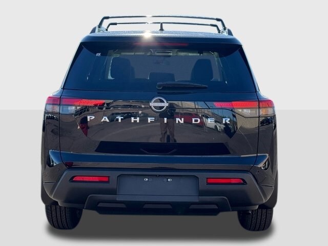 2025 Nissan Pathfinder SV photo 4