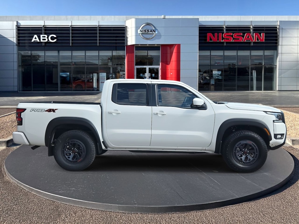 New 2026 Nissan Frontier PRO-4X w/R Package Truck Crew Cab