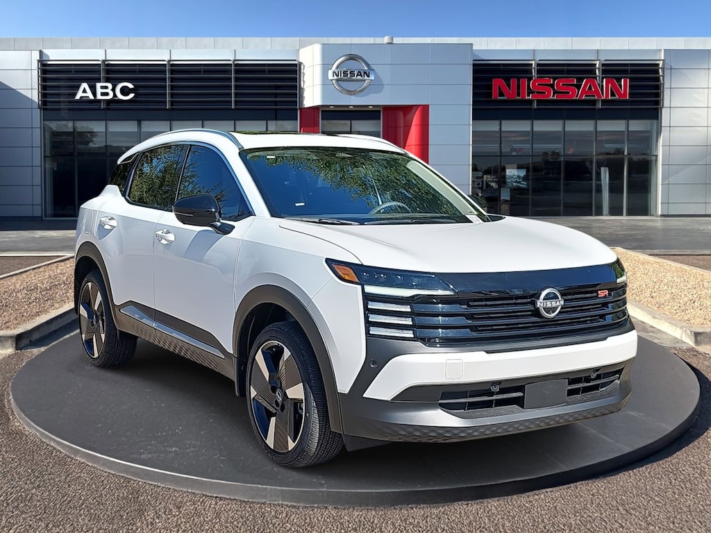 New 2026 Nissan Kicks SR SUV