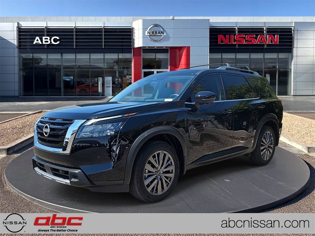 New 2025 Nissan Pathfinder SL SUV