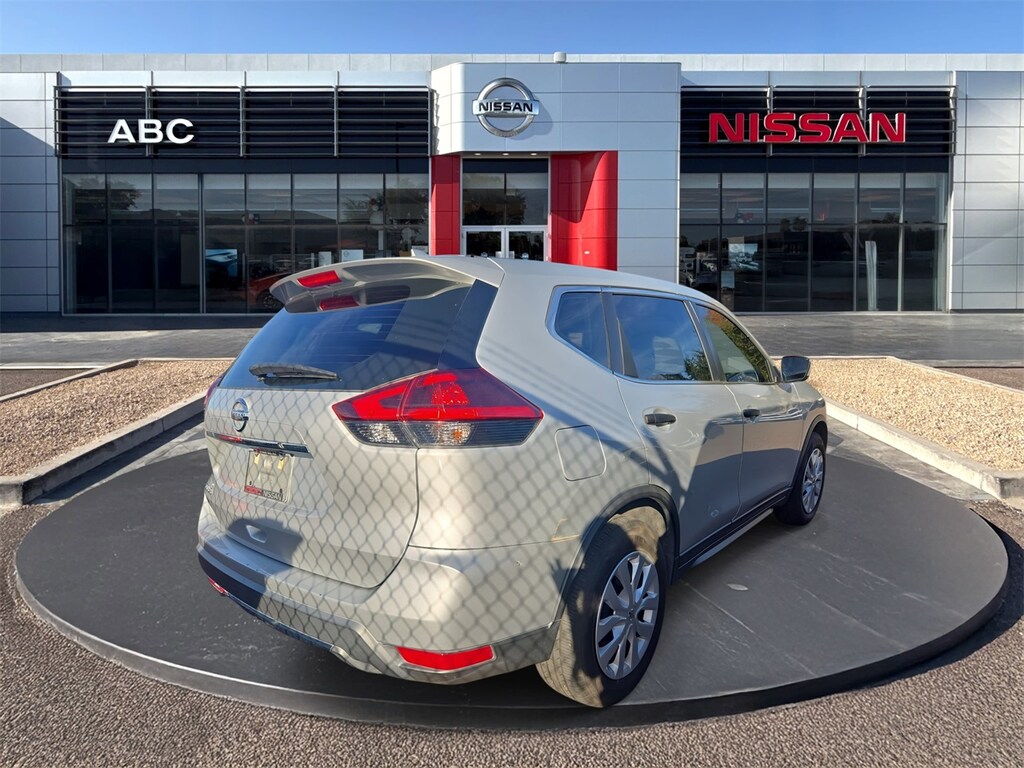 Used 2020 Nissan Rogue S SUV