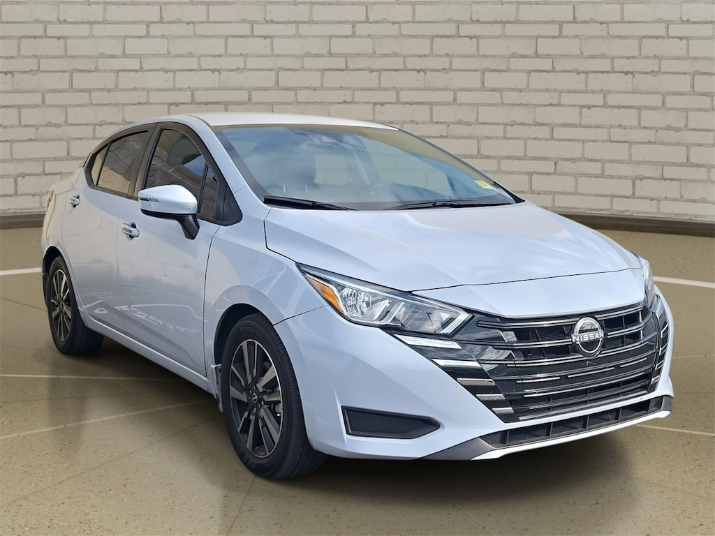 Used 2024 Nissan Versa 1.6 SV Sedan