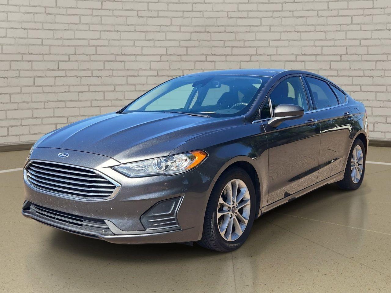 2020 Ford Fusion SE FWD's photo