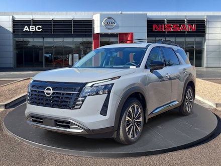 2026 Nissan Pathfinder Platinum SUV