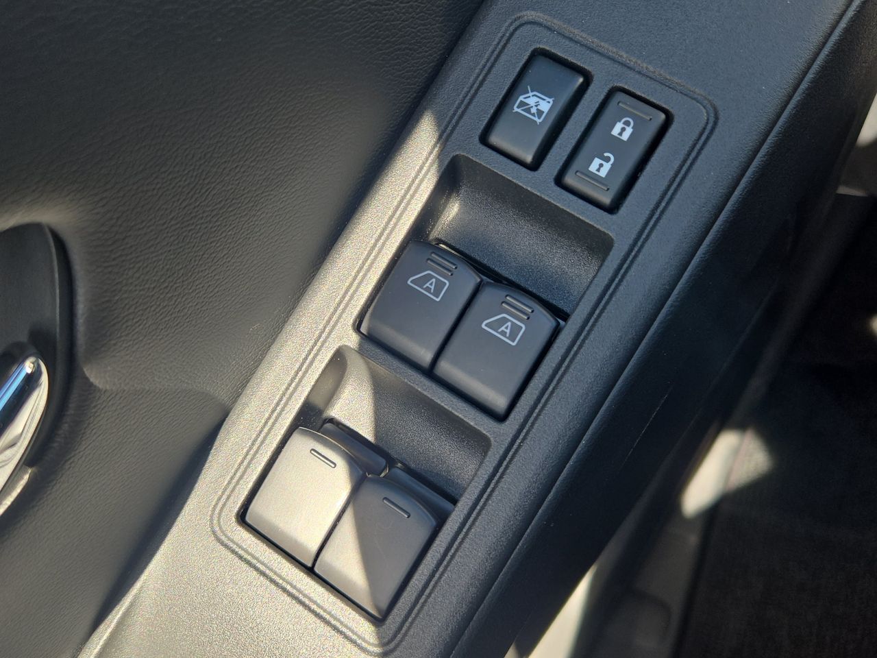 2026 Nissan Frontier SV - Photo 26
