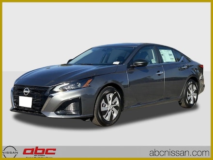 2025 Nissan Altima S Sedan