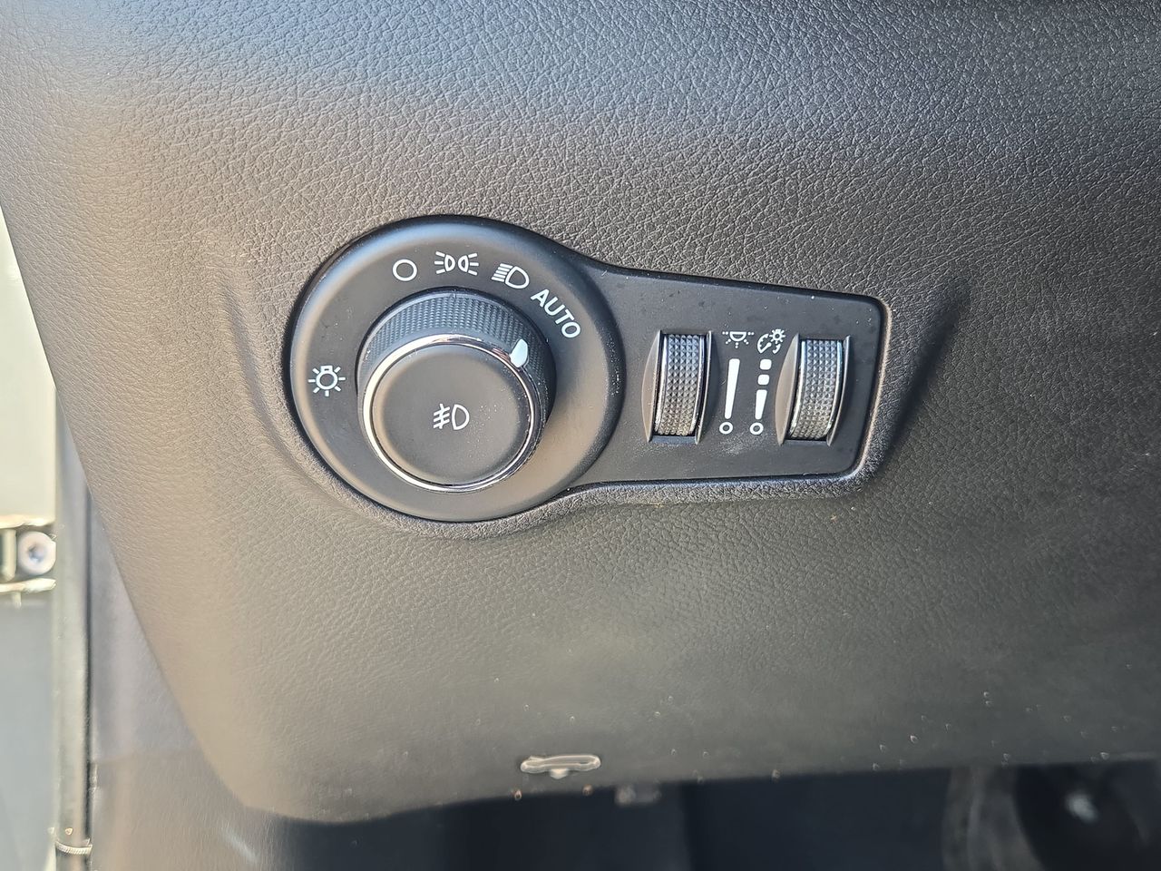 2023 Jeep Compass Trailhawk - Photo 24