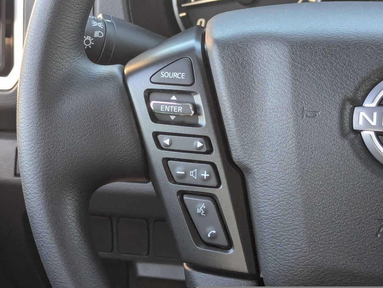 2026 Nissan Frontier SV - Photo 22